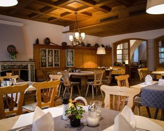 Blaue Traube - Restaurant Hotel - Schongau - Restaurante