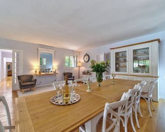 Mas Provençal Avec Piscine à 5 Minutes du Village de Fayence - Tourrettes - Eetruimte
