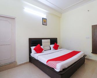 OYO Heart Beat Resort - Chamba - Bedroom