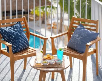 Compass Hotel Beaufort by Margaritaville - Beaufort