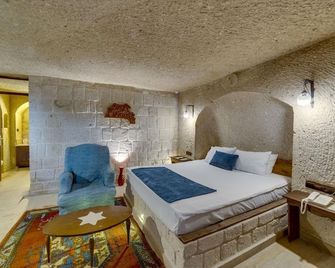 El Puente Cave Hotel - Urgup - Slaapkamer