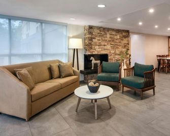 Fairfield Inn by Marriott Amesbury - Amesbury - Huiskamer
