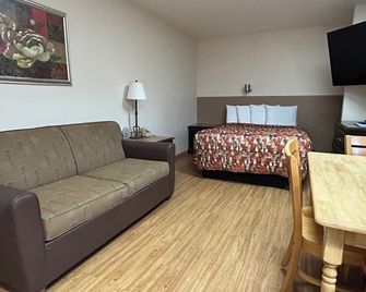 Rodeway Inn - Buffalo - Wohnzimmer