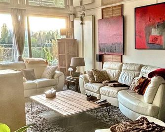 Unique in Brussels : luxuous penthouse (160m2 + 80m2) panoramic view. - Bruxelles - Salon