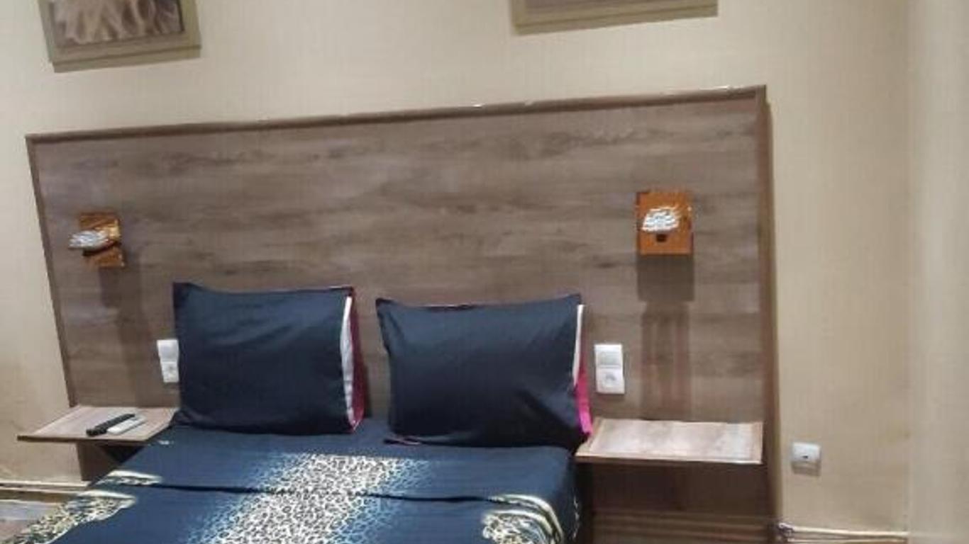 Hotel Ikram Oran