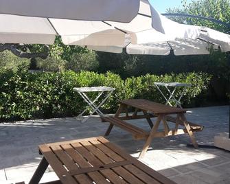 Agriturismo Vignavecchia - Vignacastrisi - Patio