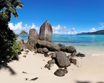 Au Fond De Mer View - Анс-Руаяль - Пляж