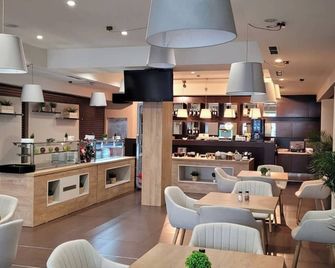 Sofia Palace Hotel By Hmg - Sofia - Bar