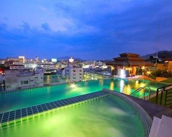 Chalelarn Hotel Hua Hin - הוא הין - בריכה