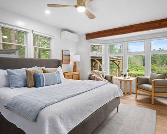 After Dune Delight, 5br Home Near River - Glen Arbor - Bedroom