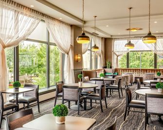 DoubleTree by Hilton Youngstown Downtown - Youngstown - Ravintola
