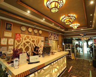 Unluselek Hotel - Anamur - Front desk