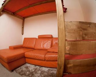 4Roomz - Bolonia - Sala de estar