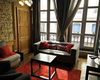 Constantine Terreaux - Lyon - Dining room