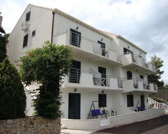 Villa Royal - Cavtat - Edificio