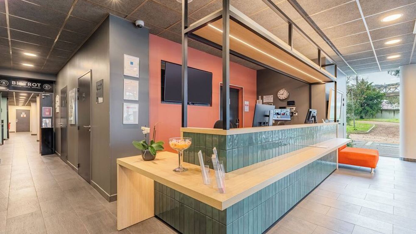 أبارت سيتي كونفورت ليون سيتي إنترناشيونال