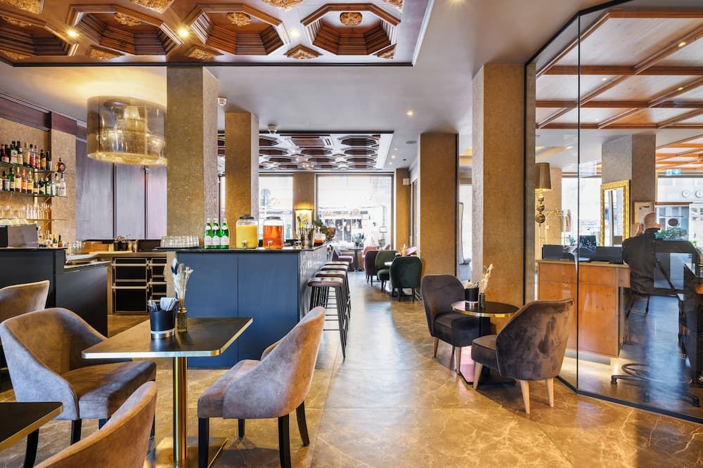 كينجز هوتل فيرست - ميونخ - بار