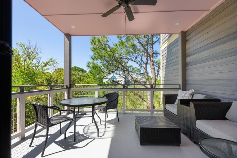Boutique Hotel Folly Room 7: Deluxe Studio with a spacious deck and marsh views - Folly Beach - Balcony