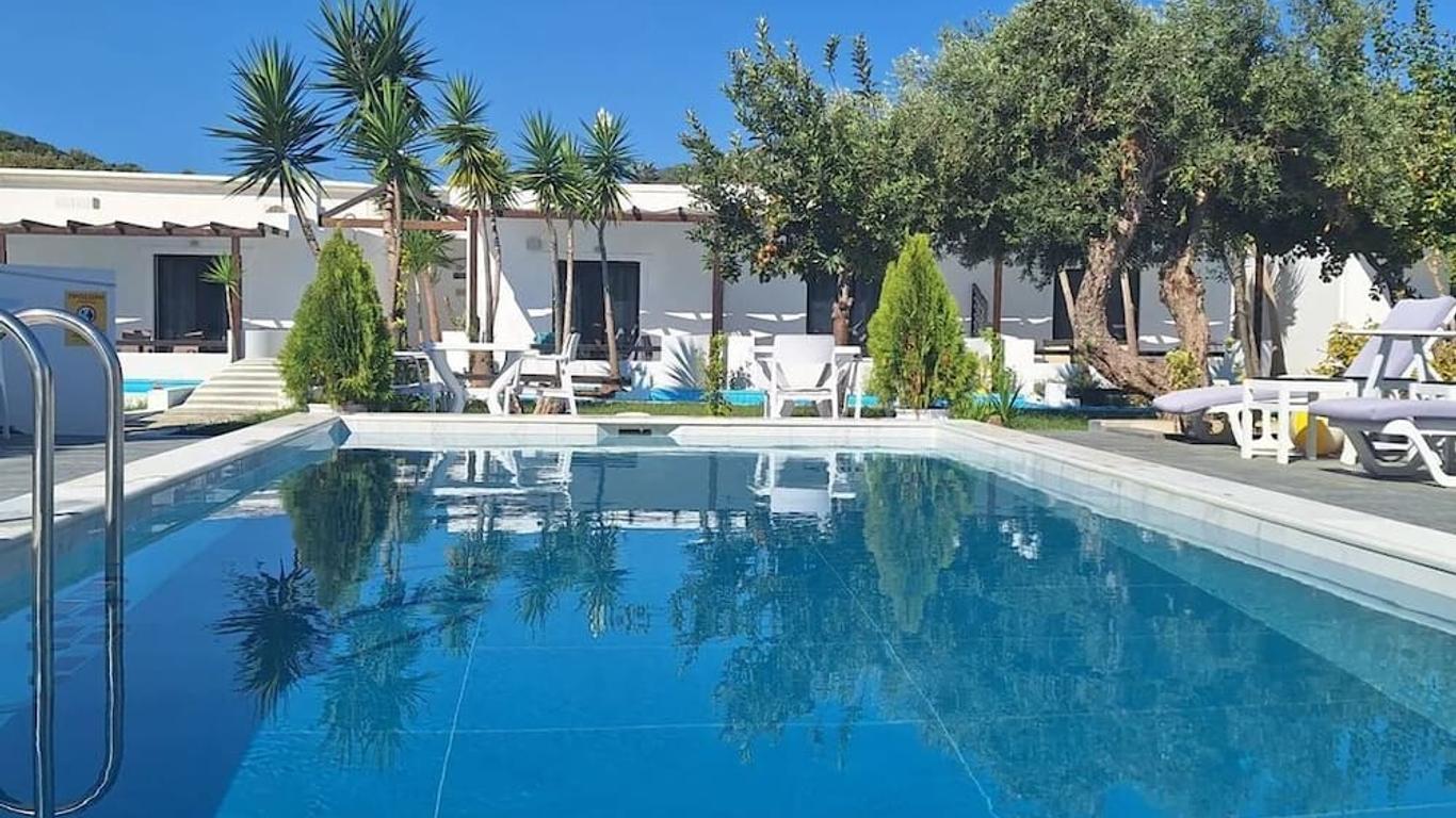 Skiathos Holiday House