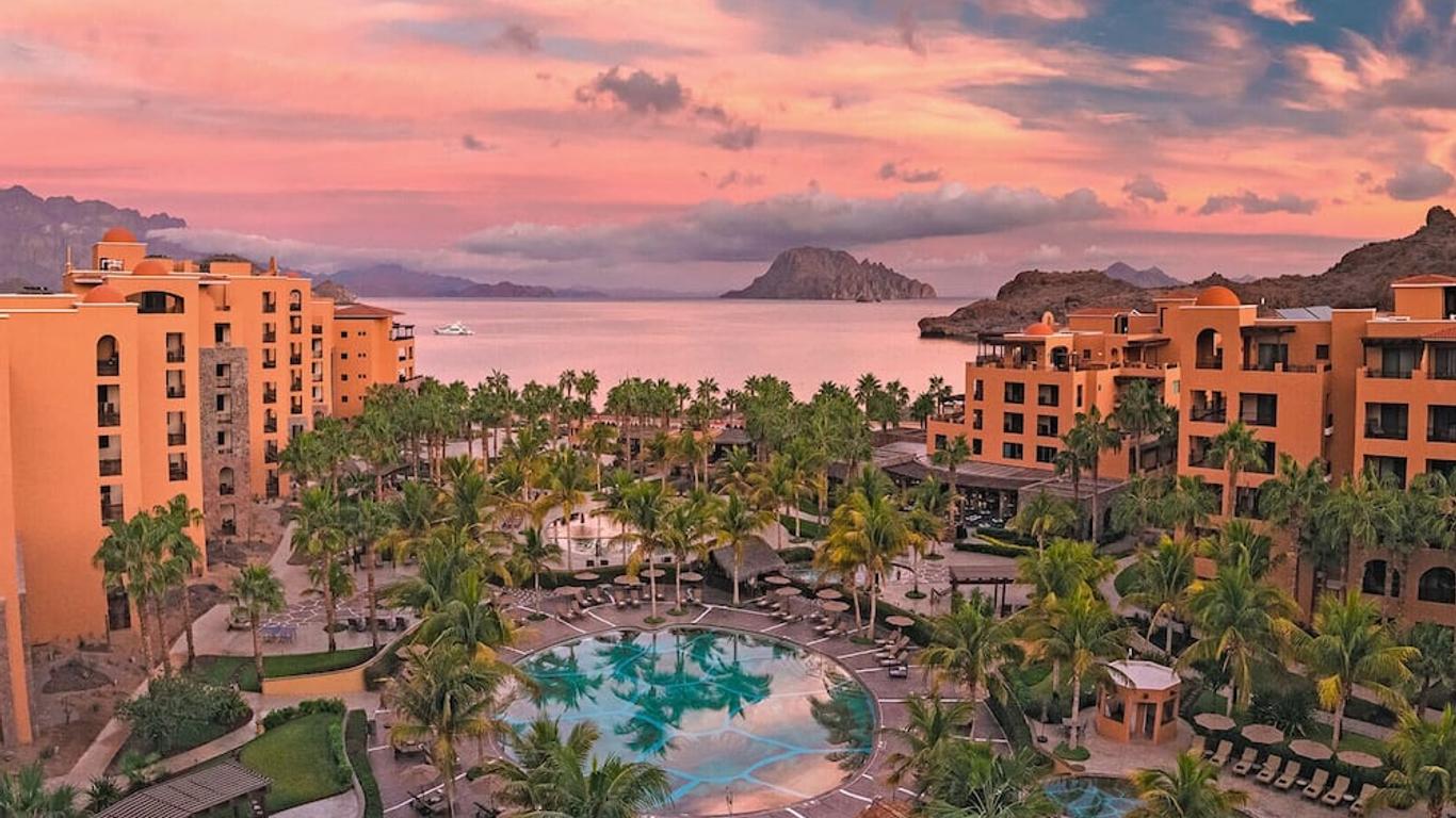 Villa del Palmar at the Islands of Loreto