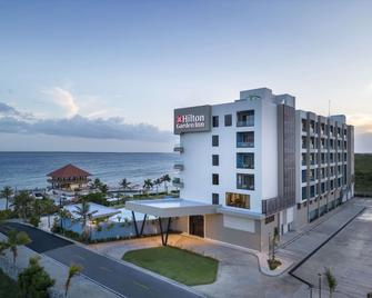 Hilton Garden Inn La Romana - La Romana - Building