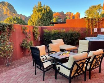 Songbird Santa Fe - Great views w/ private hot tub - Sedona - Balcón