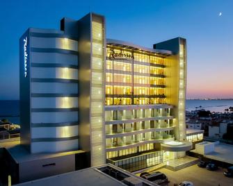 Radisson Beach Resort Larnaca - לרנקה - בניין
