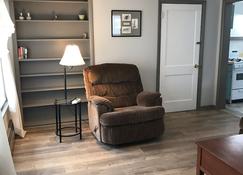 Best Location - Cody - Living room