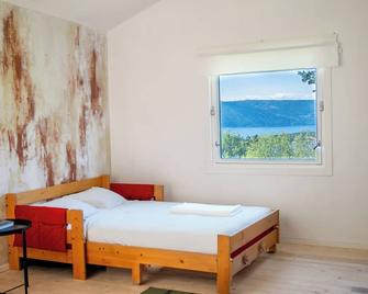 The Cubist Retreat - Stange - Bedroom