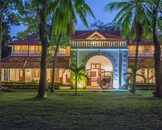 The Sanctuary at Tissawewa - Anuradhapura - Toà nhà