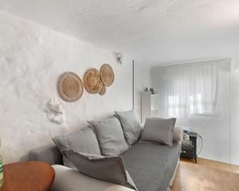 Mi Candela - Valleseco - Living room