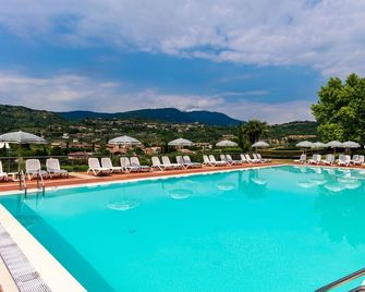 Corte Camaldoli by Interhome - Garda - Pool