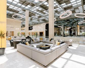 Crowne Plaza Riyadh Rdc Hotel & Convention By IHG - Riyadh - Lobby