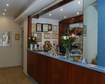 Residence Helene - Tortoreto - Reception