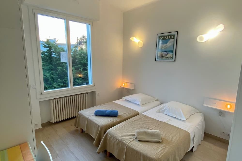 Avalon room - אנטיב - חדר שינה