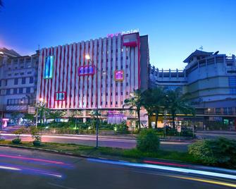 favehotel PGC Cililitan - Jakarta - Rakennus