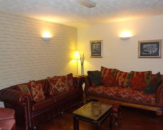 The Edward Hotel - Gloucester - Soggiorno