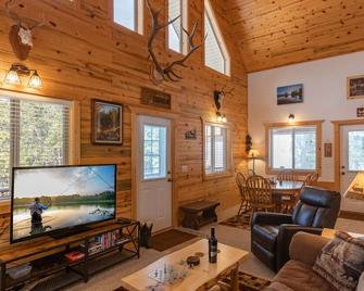 Henrys Post By Kabino Dog Friendly Foosball Fire Pit Smarttv Wifi - Island Park - Huiskamer