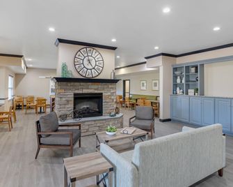 Country Inn & Suites by Radisson,Ashland-Hanover - Ashland - Lobby