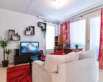 Romantic Sauna Retreat Near Sello and Nature Perfect - Espoo - Salon