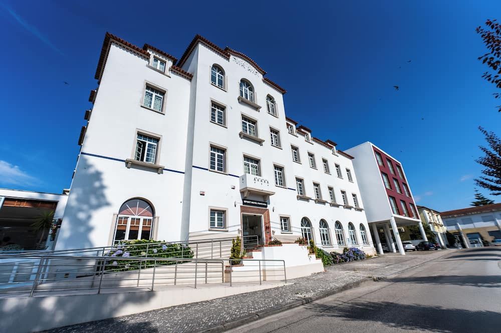 Hotel Flora - Monte Real - Edifício