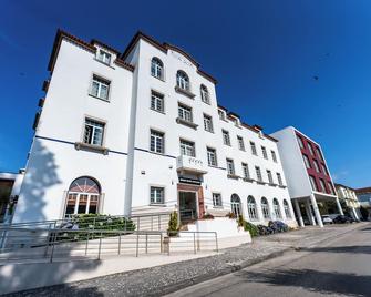 Hotel Flora - Monte Real - Edifício