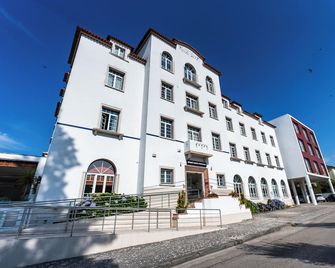 Hotel Flora - Monte Real - Edifício