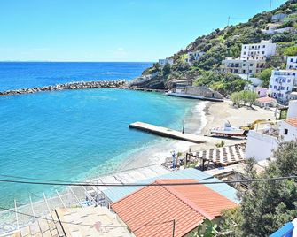 Ikaria Therma Blue - Agios Kirykos