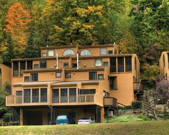Shawnee Village Resort - East Stroudsburg - Bâtiment