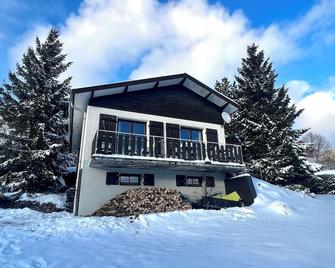 Large cosy chalet, exceptional view & charm, 8km Gérardmer/Alt 950m/Sauna/WIFI - Ban-sur-Meurthe-Clefcy - อาคาร