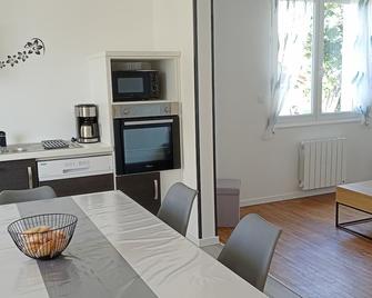 Maison Renovee Ker Morin - La Gacilly - Salle à manger