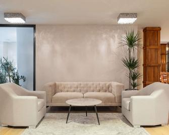 Mövenpick Hotel Sarajevo - Sarajevo - Bar