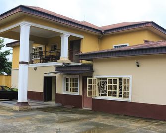 Liz Ani Hotel Annex - Calabar - Edificio