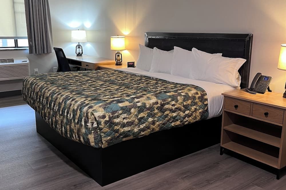 Hamburg Inn & Suites - Hamburg - Ložnice